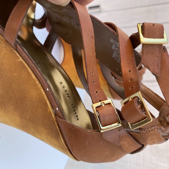 Nine West wooden wedge gladiator sandals - Picture 8 of 10